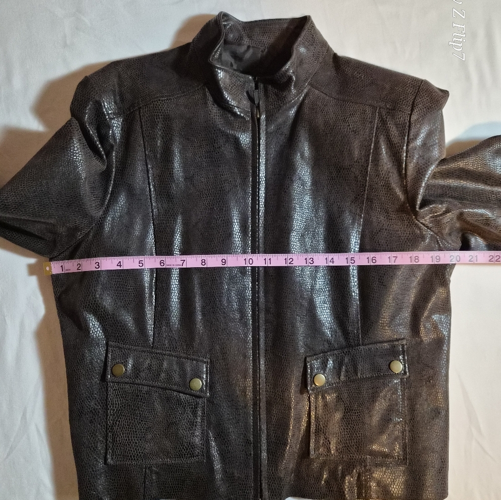 Alfani Petite Large Genuine Leather Snakeskin Jacket - Picture 3 of 7